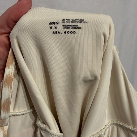 Aerie One Piece Wrap Full Coverage Leopard Bathing Suit Size Medium - Picture 10 of 11